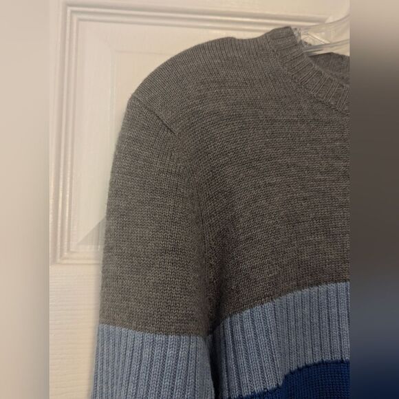 New Boast Women Size M Merino Wool Sweater Gray Blue Red Elbow Patch Crewneck - Picture 6 of 7